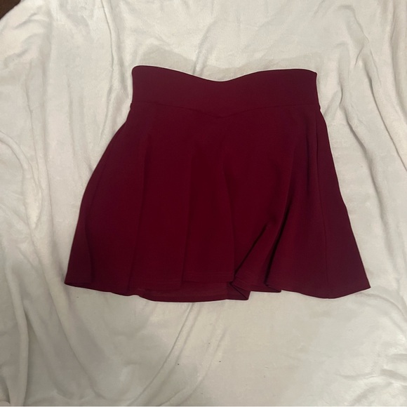 SHEIN Deep Red Skirt - Picture 1 of 5